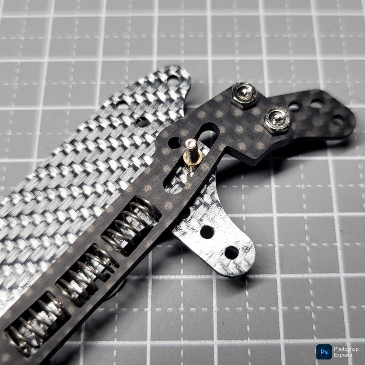 在庫残1個 SD-Fix 【CNC加工】 スライドダンパー 10mm円形可動 バネ3個