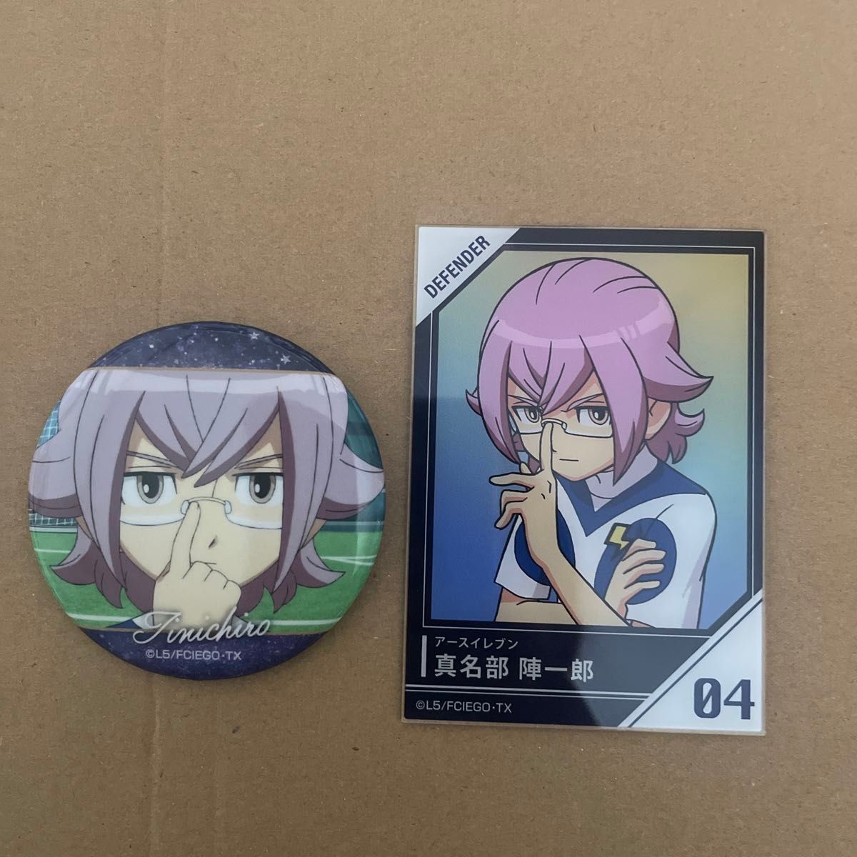イナズマイレブンGO ギャラクシー 真名部陣一郎 アクリルカード 缶
