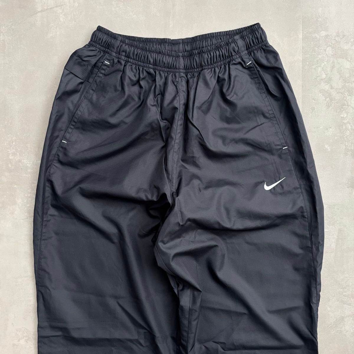 archive y2k 00s nike ナイキ トラックパンツ ナイロンパンツ刺繍ロゴ
