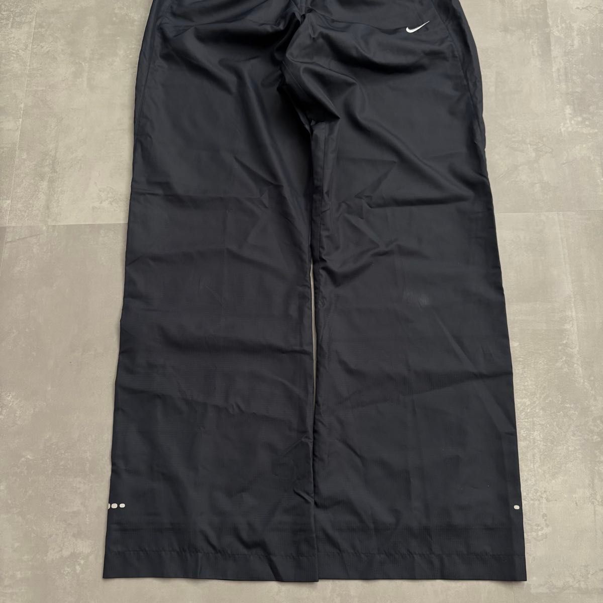 archive y2k 00s nike ナイキ トラックパンツ ナイロンパンツ刺繍ロゴ