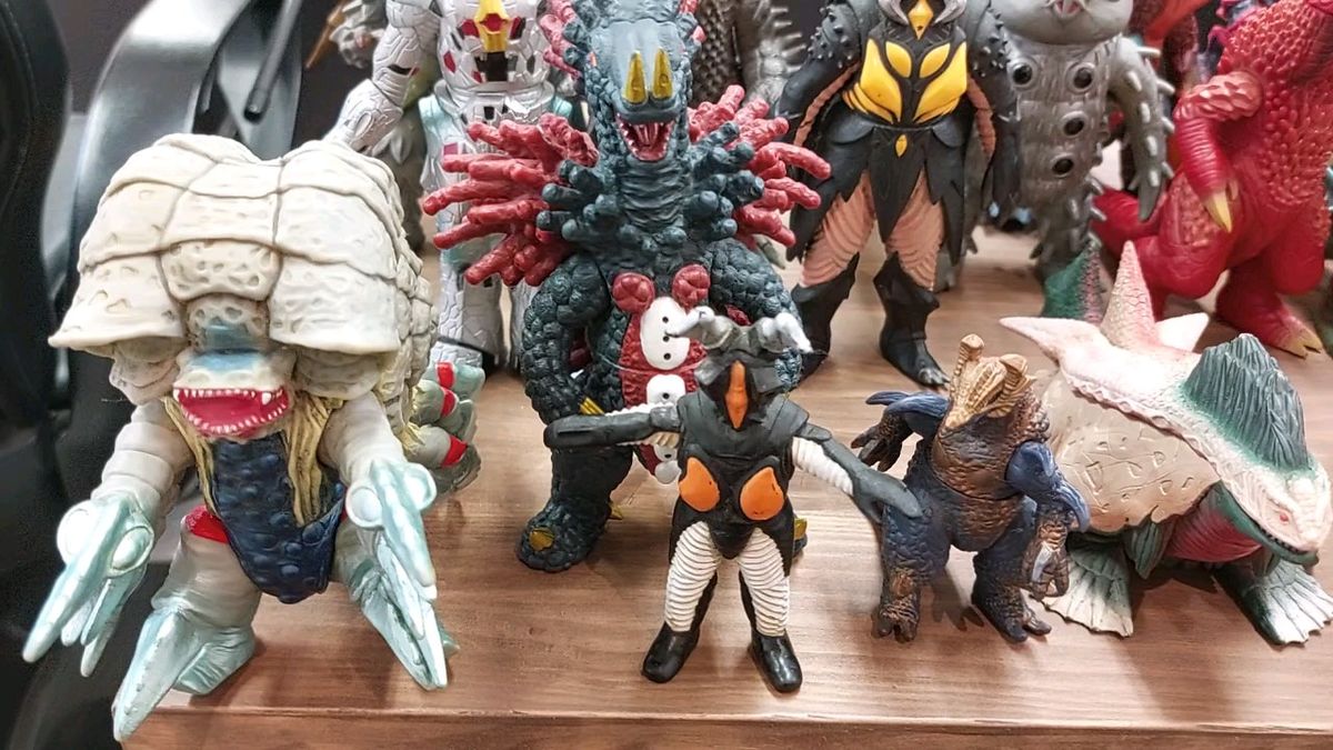 未開封】ウルトラマン ミニソフビクロニクル 12体セット（box）大