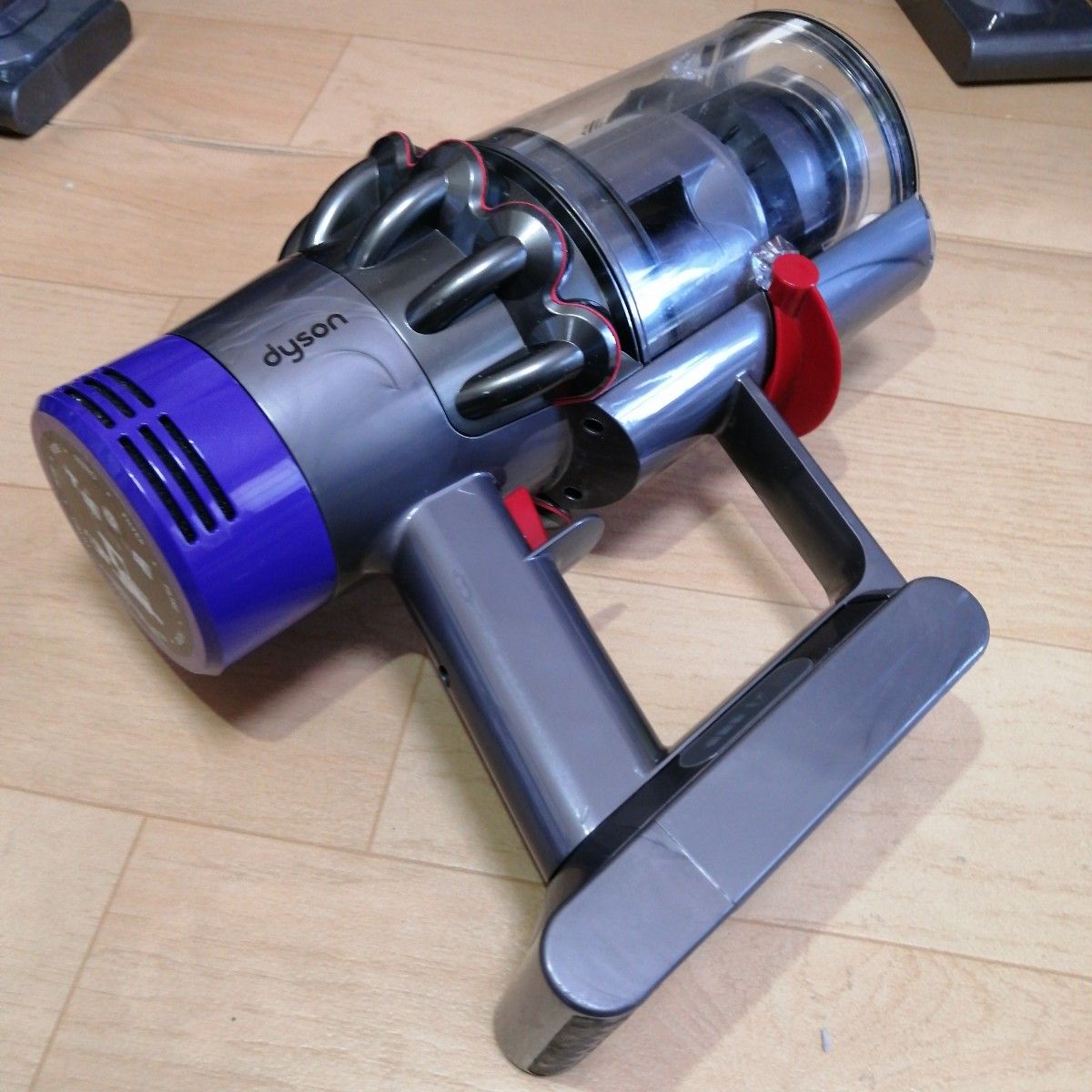 強化トリガー交換 分解清掃済み ダイソン V10 SV12本体｜Yahoo!フリマ