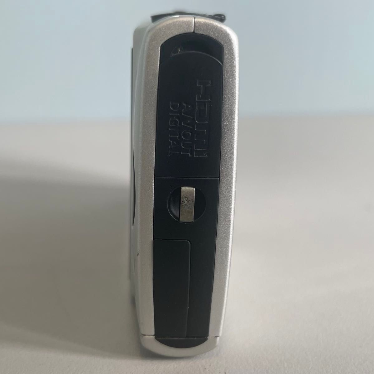 Canon IXY 220F キャノン コンパクトデジタルカメラ オールドコンデジ