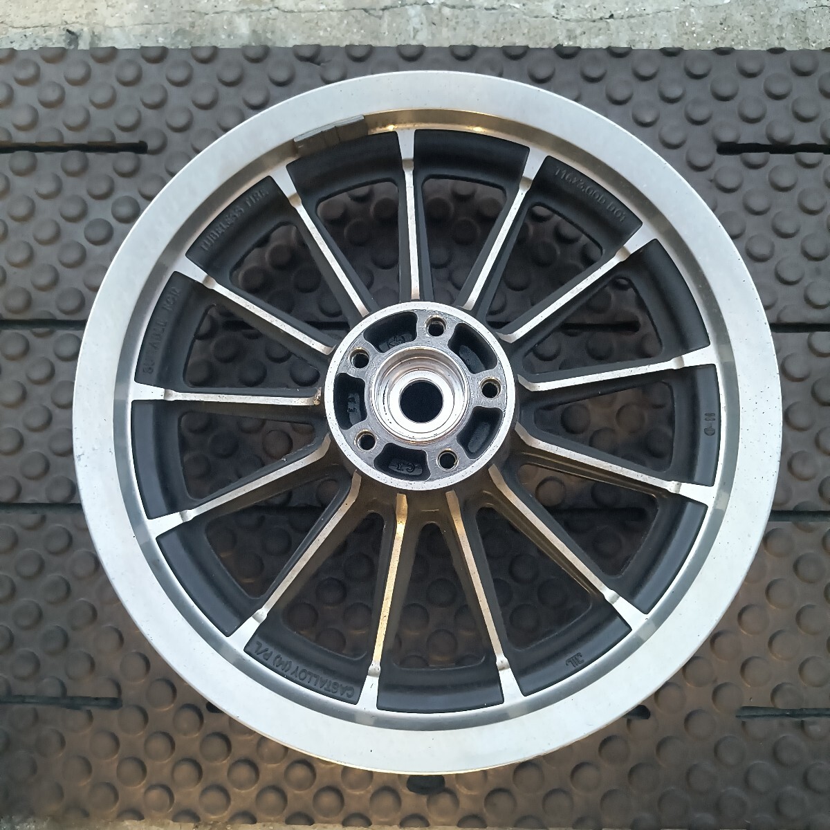 ハーレー純正 11本スポーク キャストホイール 前後セット フロント19