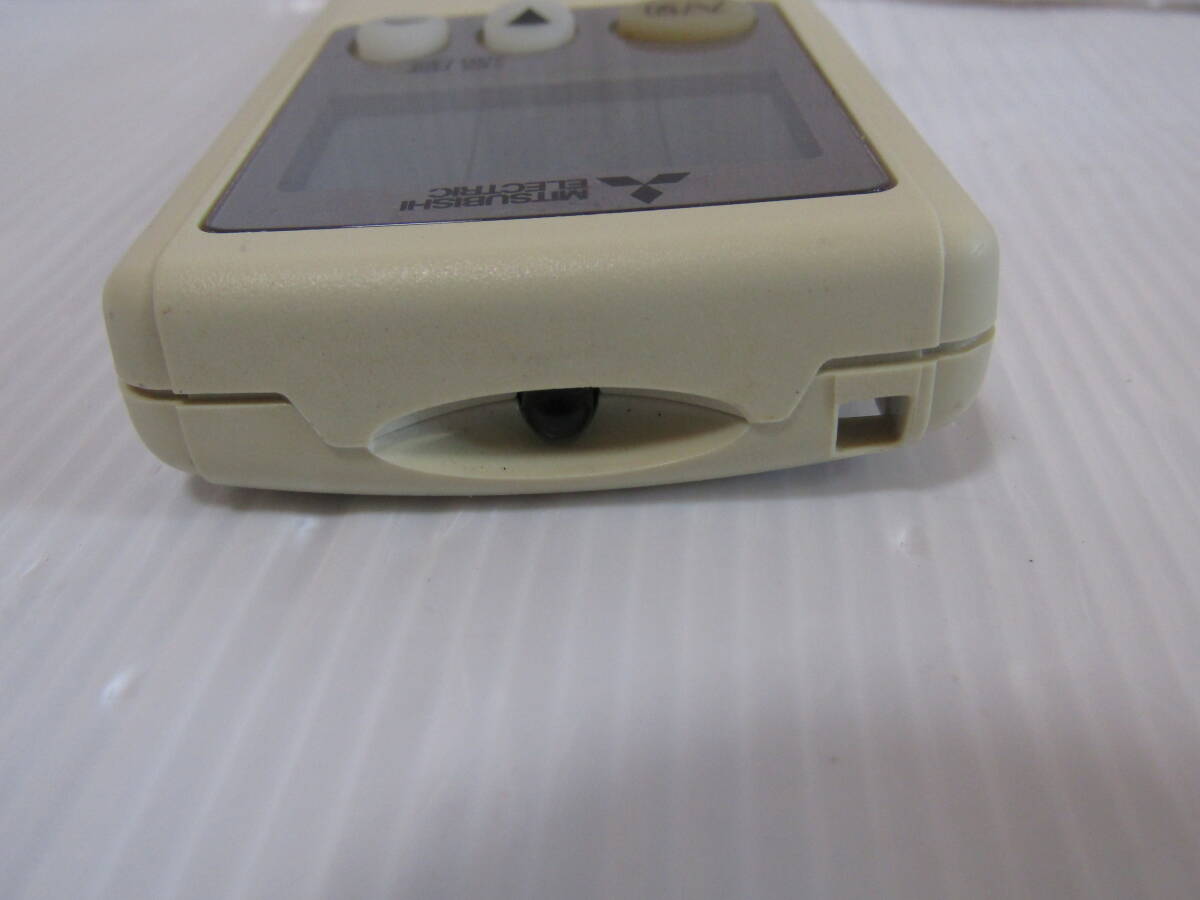 販売 A2220 MITSUBISHI☆エアコンリモコン☆001CJ