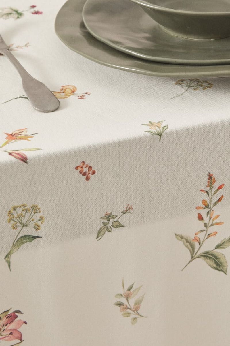 新品 ZARA HOME ザラホーム フラワー プリント テーブルクロス｜Yahoo