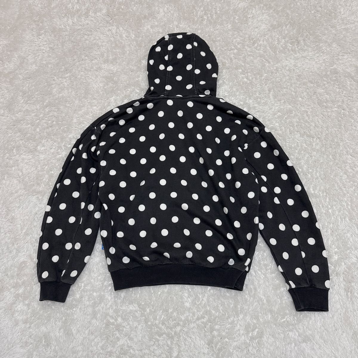 adidas アディダス パーカー ドット柄 ビッグロゴ 水玉 黒色 ブラック