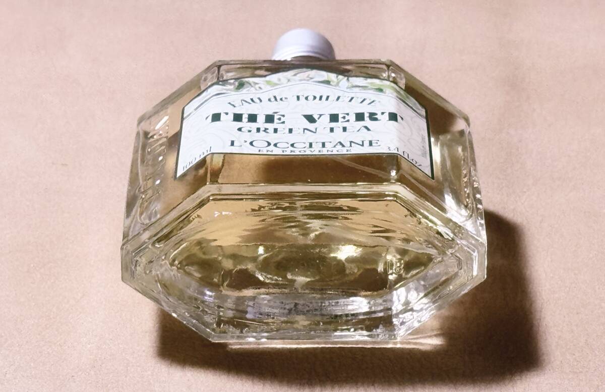 開封未使用保管品 L'OCCITANE ロクシタン グリーンティ オードトワレ