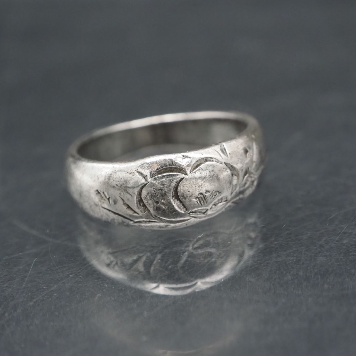 C854 ヴィンテージ 純銀 造幣局刻印 リング 梅 花彫刻 デザイン