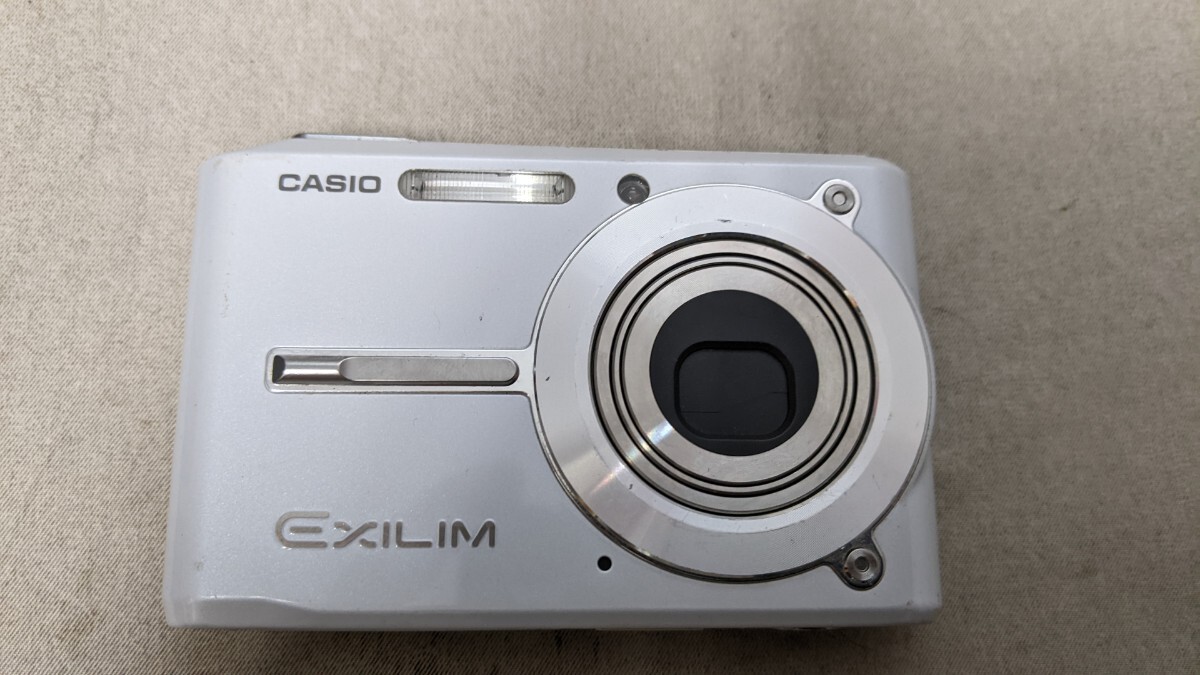 H5399 CASIO EXILIM EX-S500コンパクトデジタルカメラ コンデジ/小型