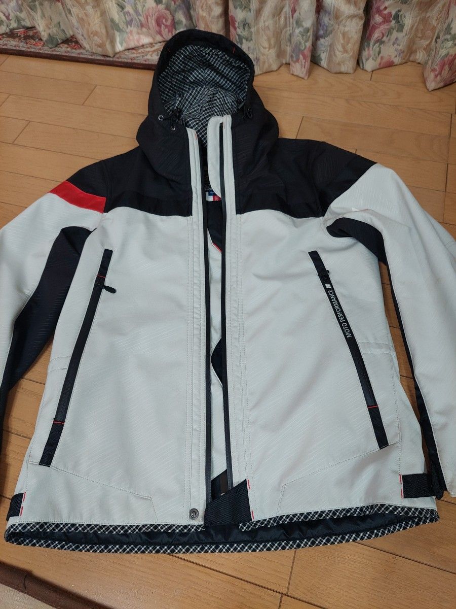 美品】クシタニ KUSHITANI アドーレジャケット L K-2694 シルバー