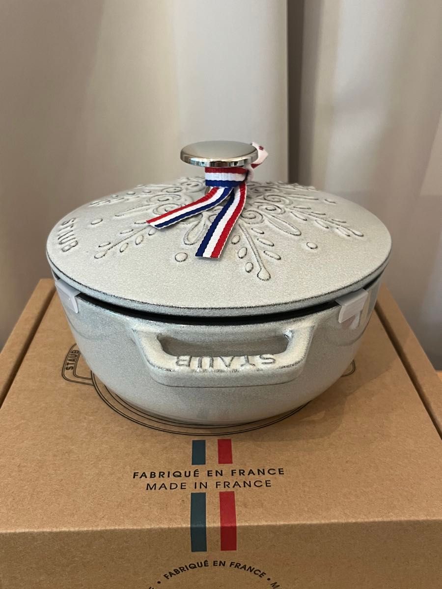 新品】【ラスト1】ストウブ staub ワナベ S スノーフレーク