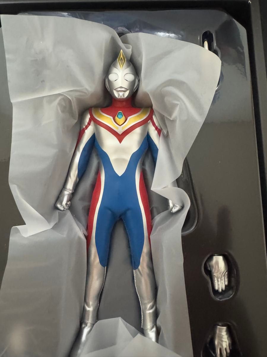 alphamax アルファマックス ウルトラマンダイナ【日本語版】 光って