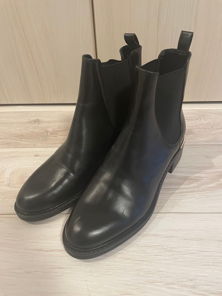 美品】ZARA ブーツ ブラック レザー 38サイズ ショートブーツ 靴