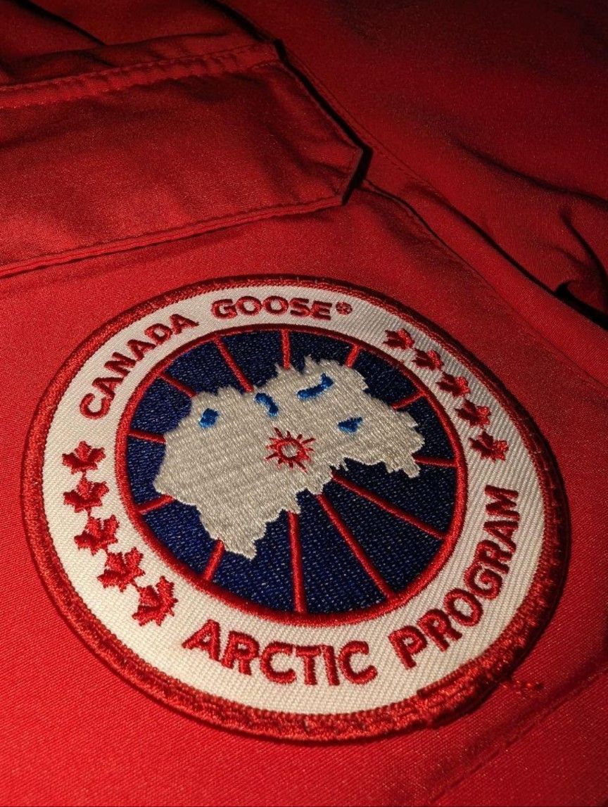 美品カナダグースXSシタデルパーカ赤｜Yahoo!フリマ（旧PayPayフリマ）