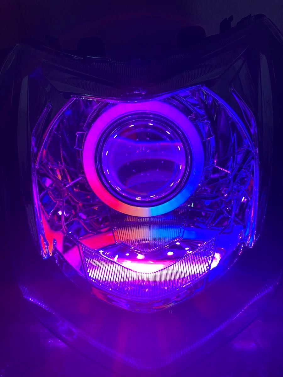 最新型 シグナスX 4型 デビルアイ プロジェクター ヘッドライト