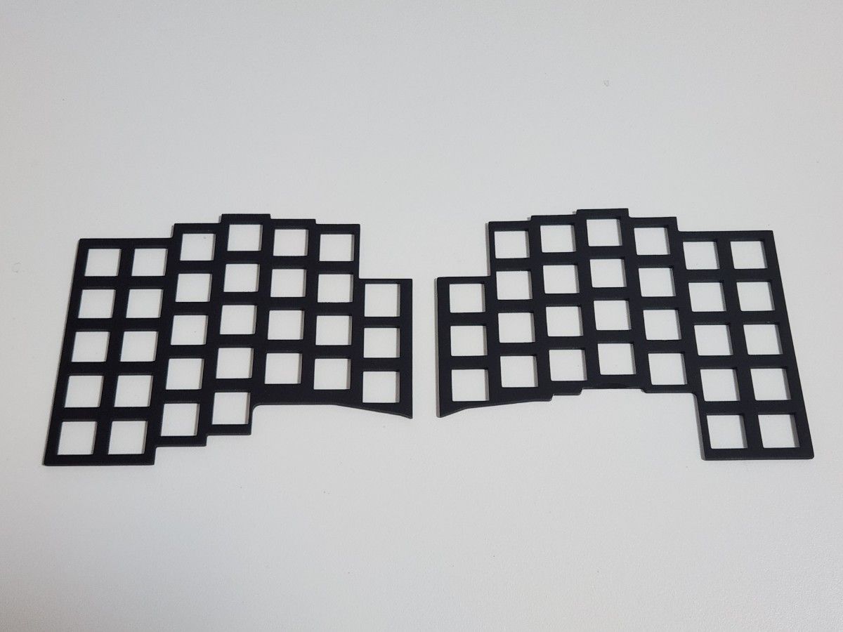 Glove65tb 完成品 低背トラボ ロープロファイル 無線接続 ブラック