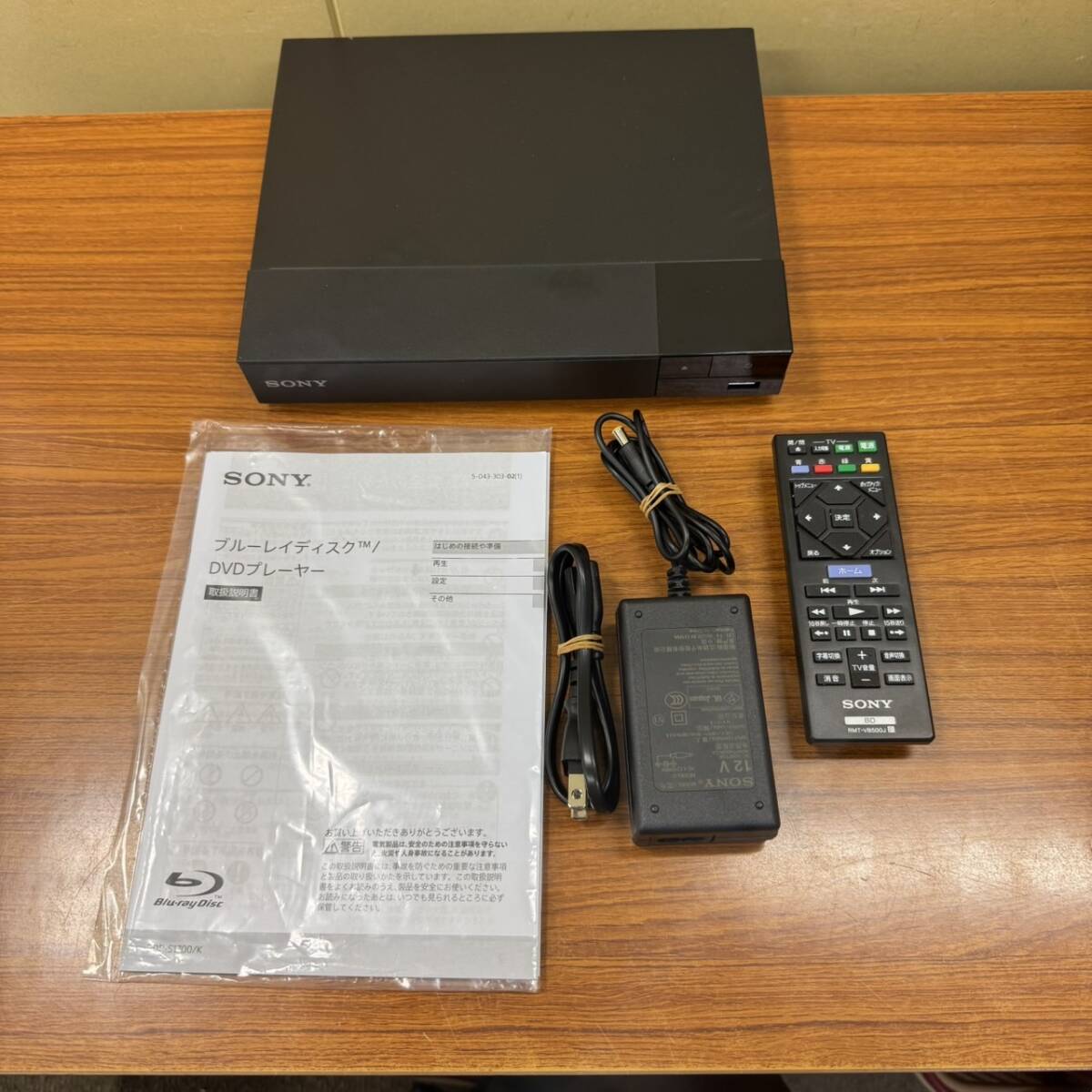 未使用 SONY Blu-ray Disc/DVD プレーヤー S1700/K SONY（ソニー