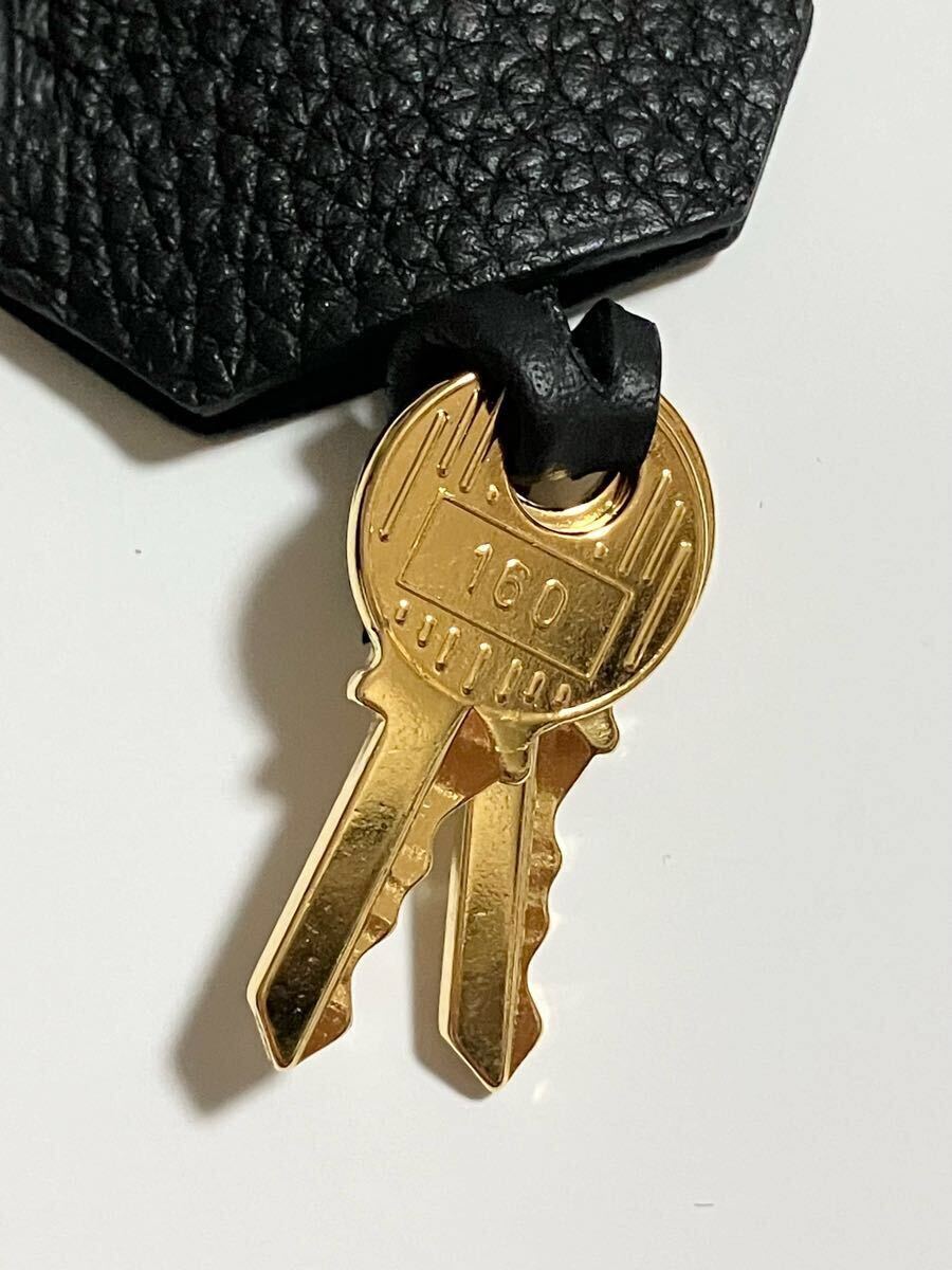 未使用 HERMES パドロック & クロシェット ゴールド ブラック エルメス