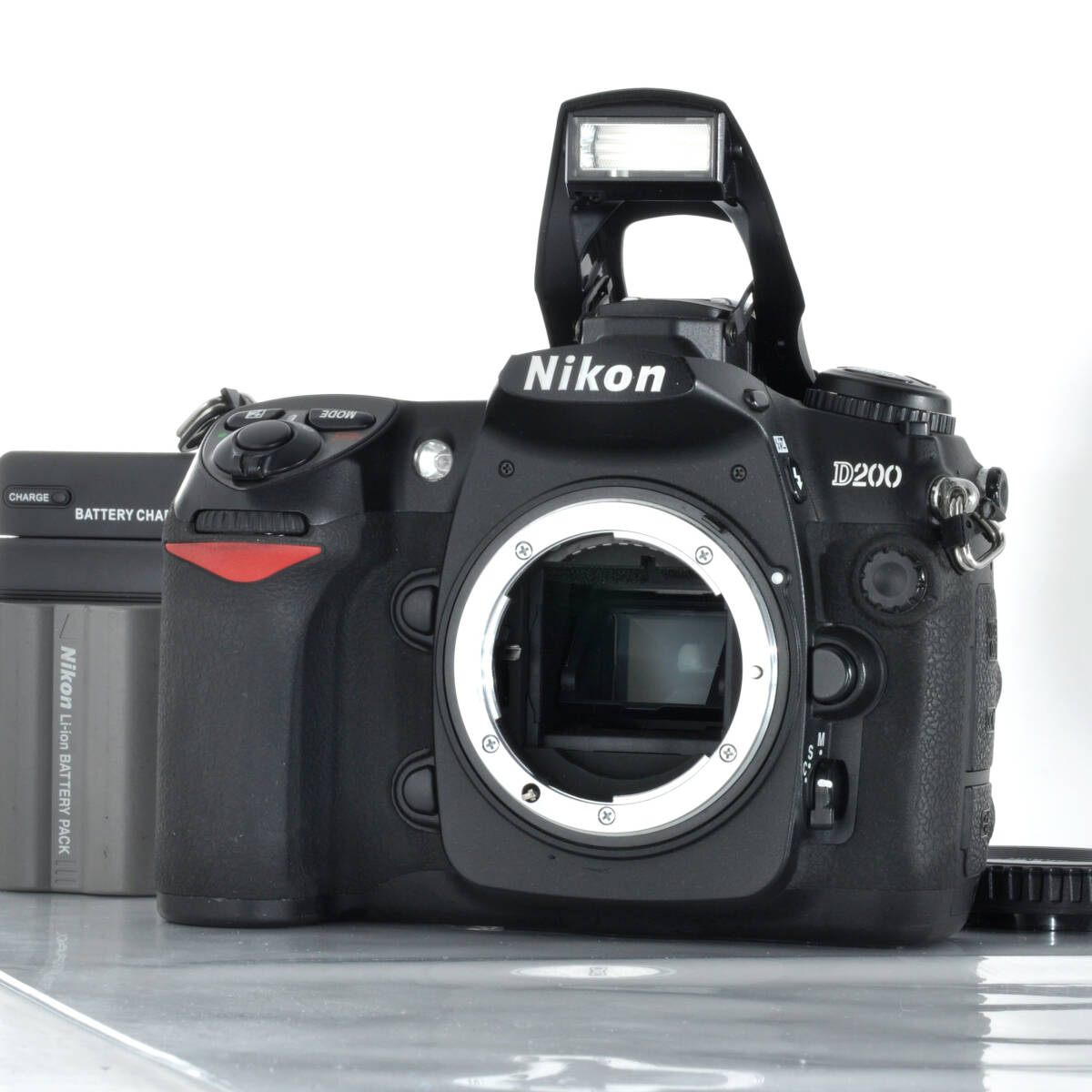 極美品 ｜ Nikon D200｜ニコン デジタル ボディ ｜M068 | Nikon ☆元