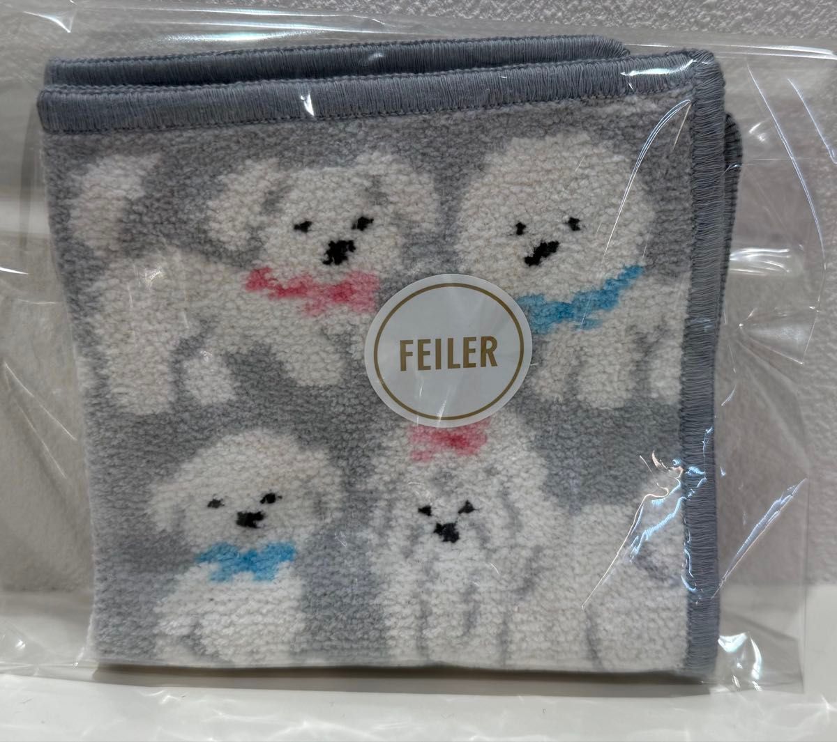 フェイラー FEILER モフモフワンチャン ハンカチ シルバーグレー