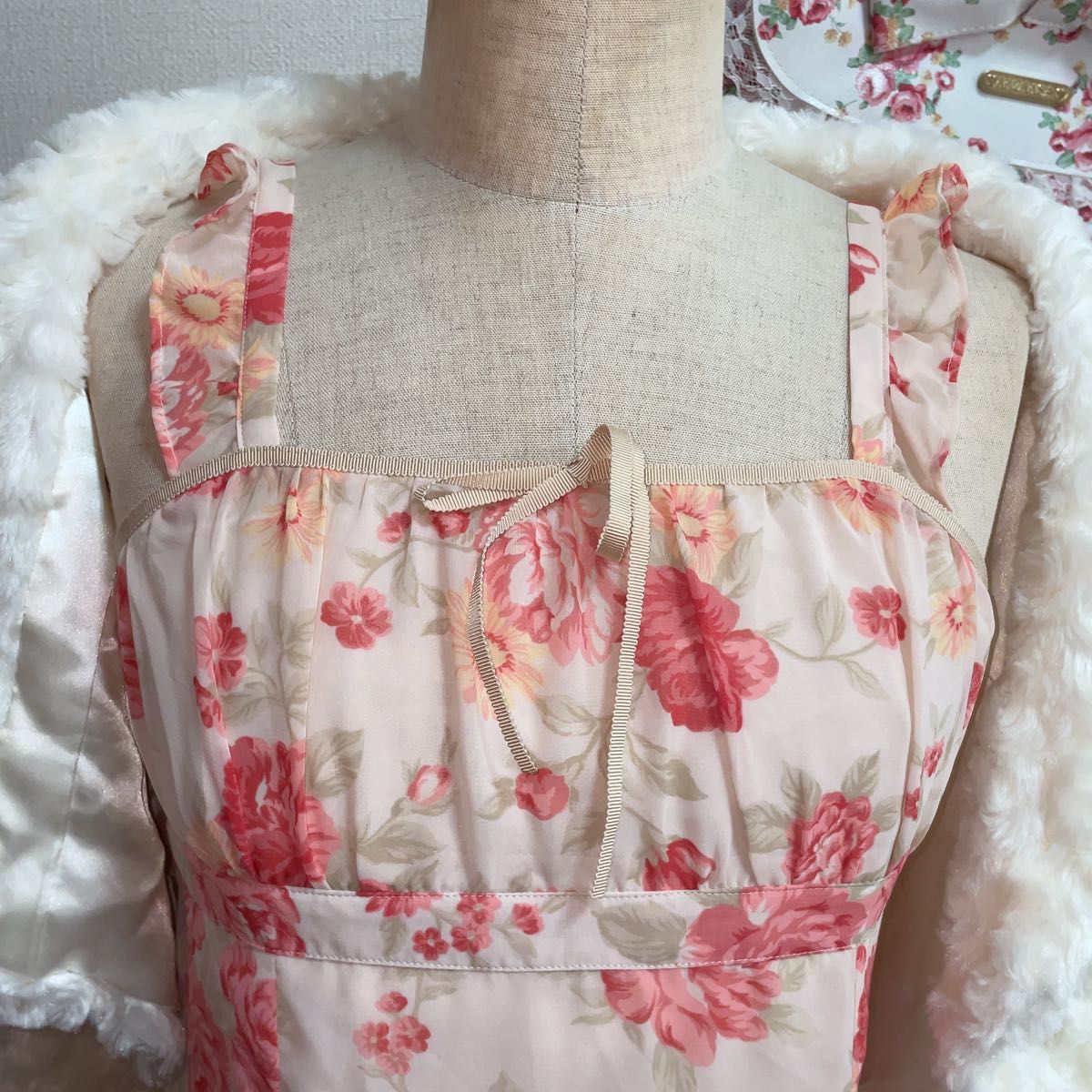 旧タグ】LIZ LISA リズリサ 00s ワンピース 姫ギャル 地雷系 平成