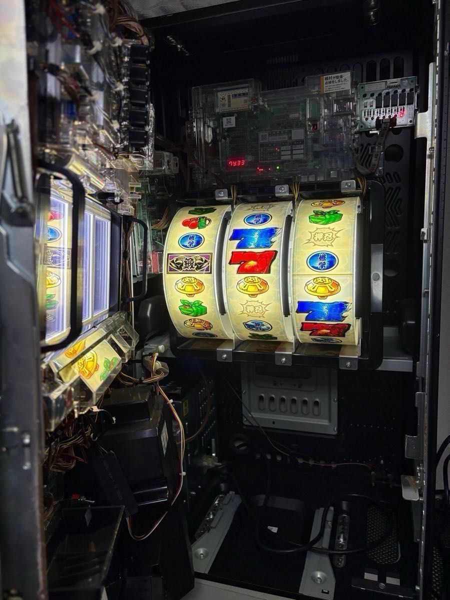 押忍 番長3 スロット実機 コイン不要機 役物スイッチ ボタンバイブ