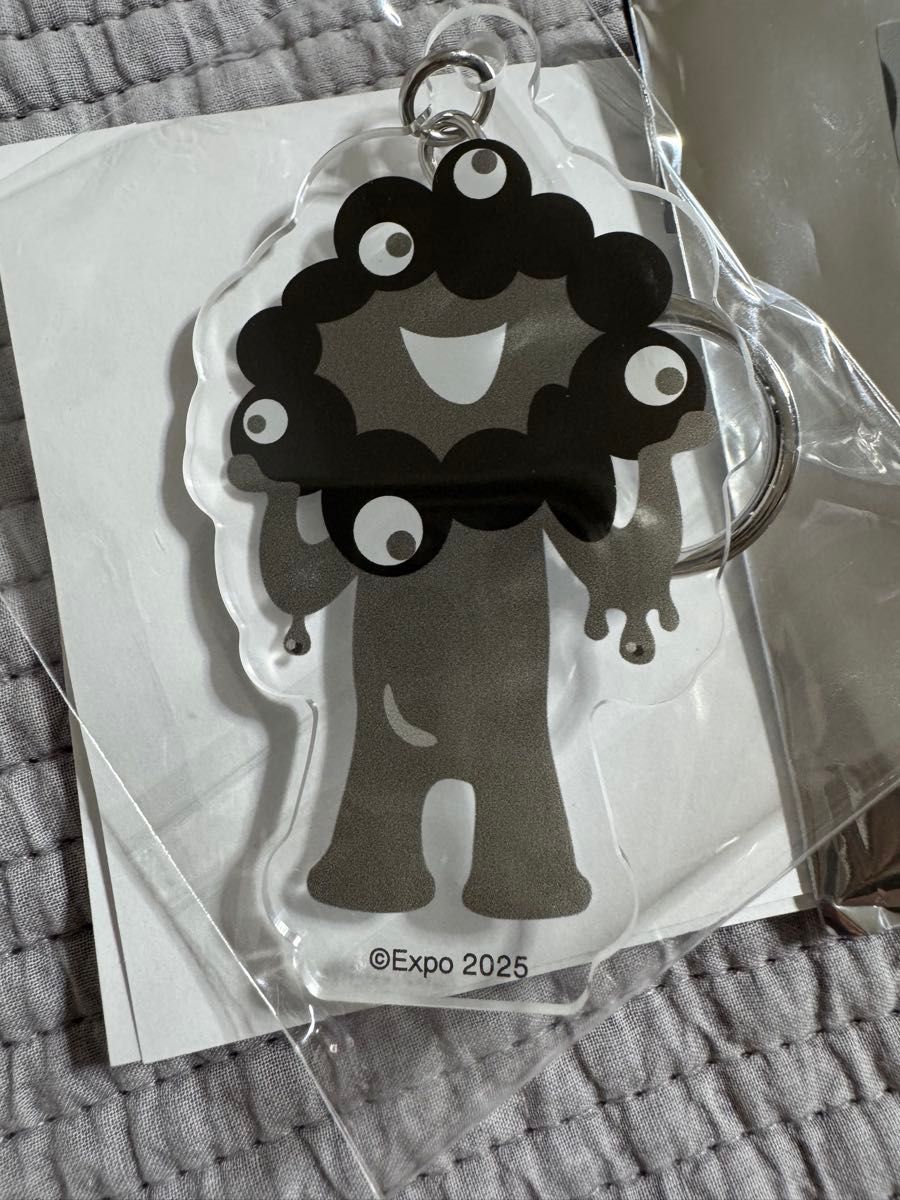 SALE関西万博2025 黒ミャクミャク アクリルキーホルダー ブラインド