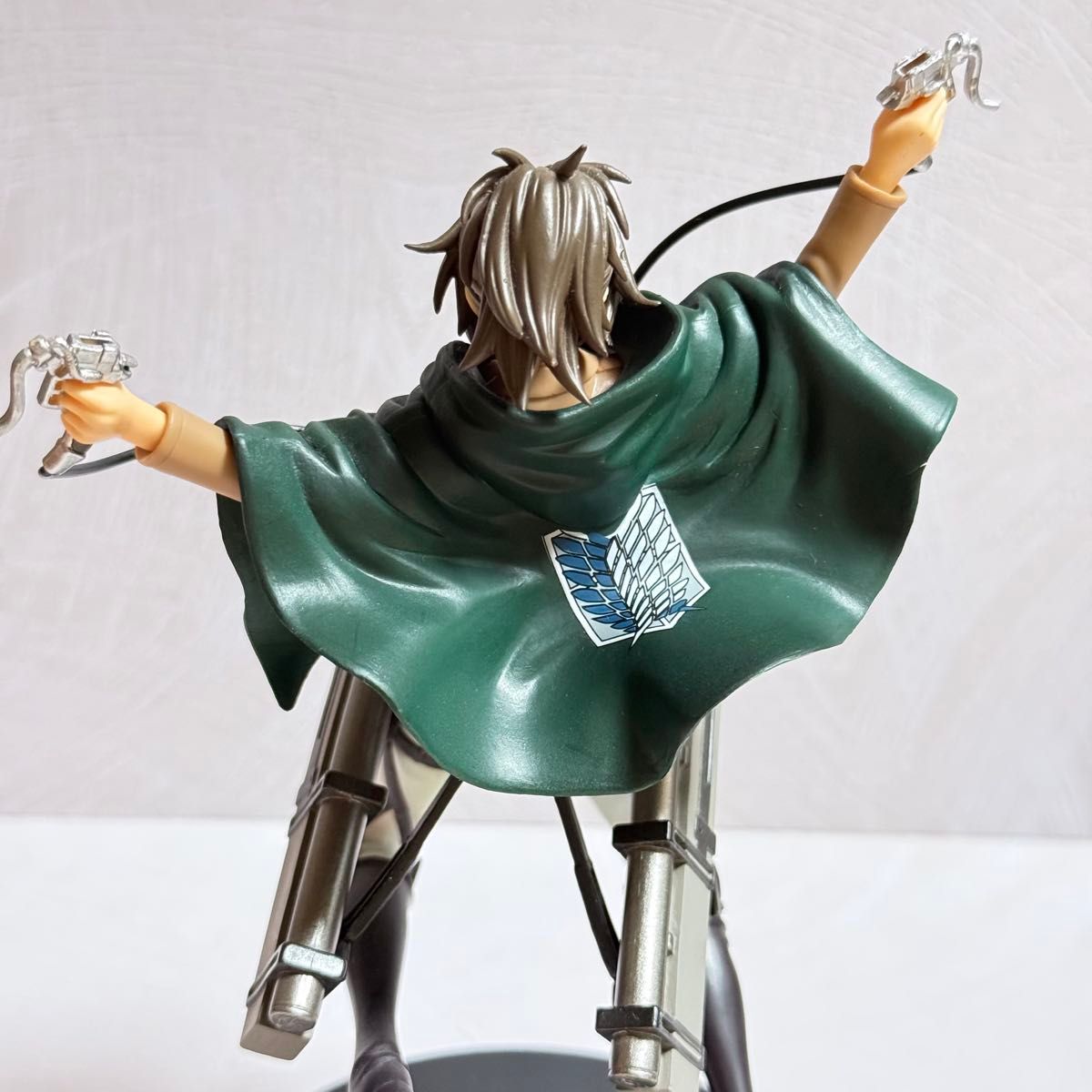 進撃の巨人 ハンジ・ゾエ フィギュア 立体機動装置｜Yahoo!フリマ（旧