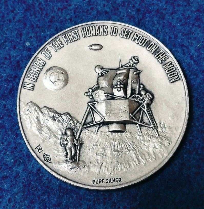 純銀製 アポロ11号月着陸記念メダル 約35g｜Yahoo!フリマ（旧PayPay