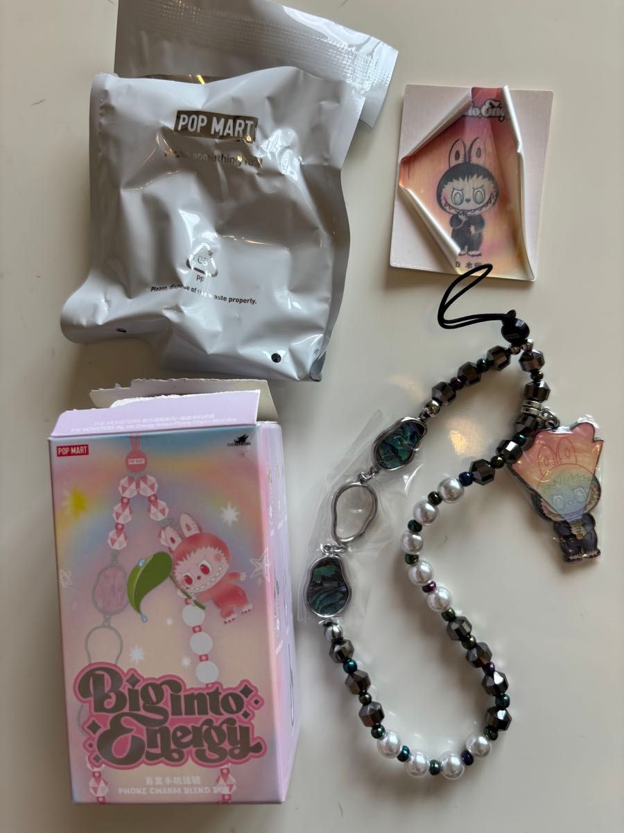 ラブブ Big into Energy フォンチャーム シークレット ID｜Yahoo