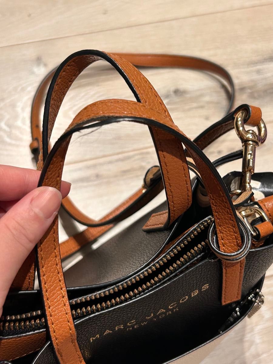 マークジェイコブス レザー 2way ショルダーバッグ 南京錠 鍵 黒