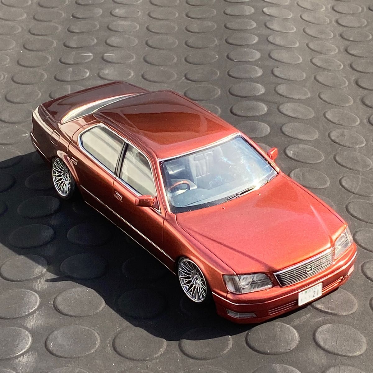 プラモデル完成品 アオシマ 1/2421セルシオ リア叩き出し風フェンダー