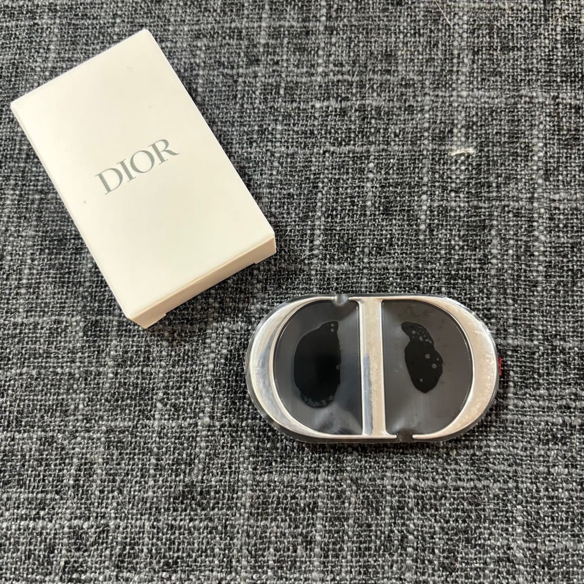 Dior ディオール ノベルティ ミラー ミラー付きスマホスタンド｜Yahoo