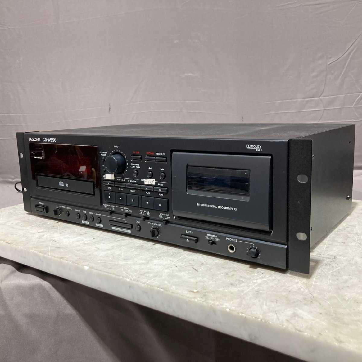 ラジオ・コンポ TASCAM CD-A550 No.2 Tascam CD-A550 CD/Cassette