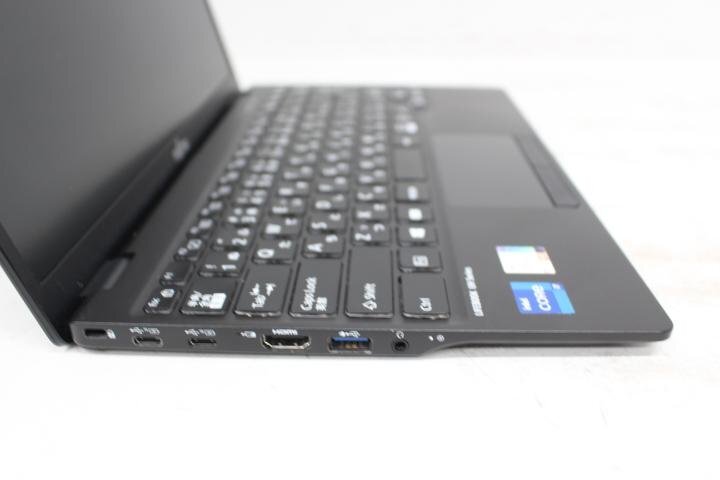 LIFEBOOK WU-X/E3 第11世代 Core i7 1165G7/8GB/SSD256GB/13.3インチ