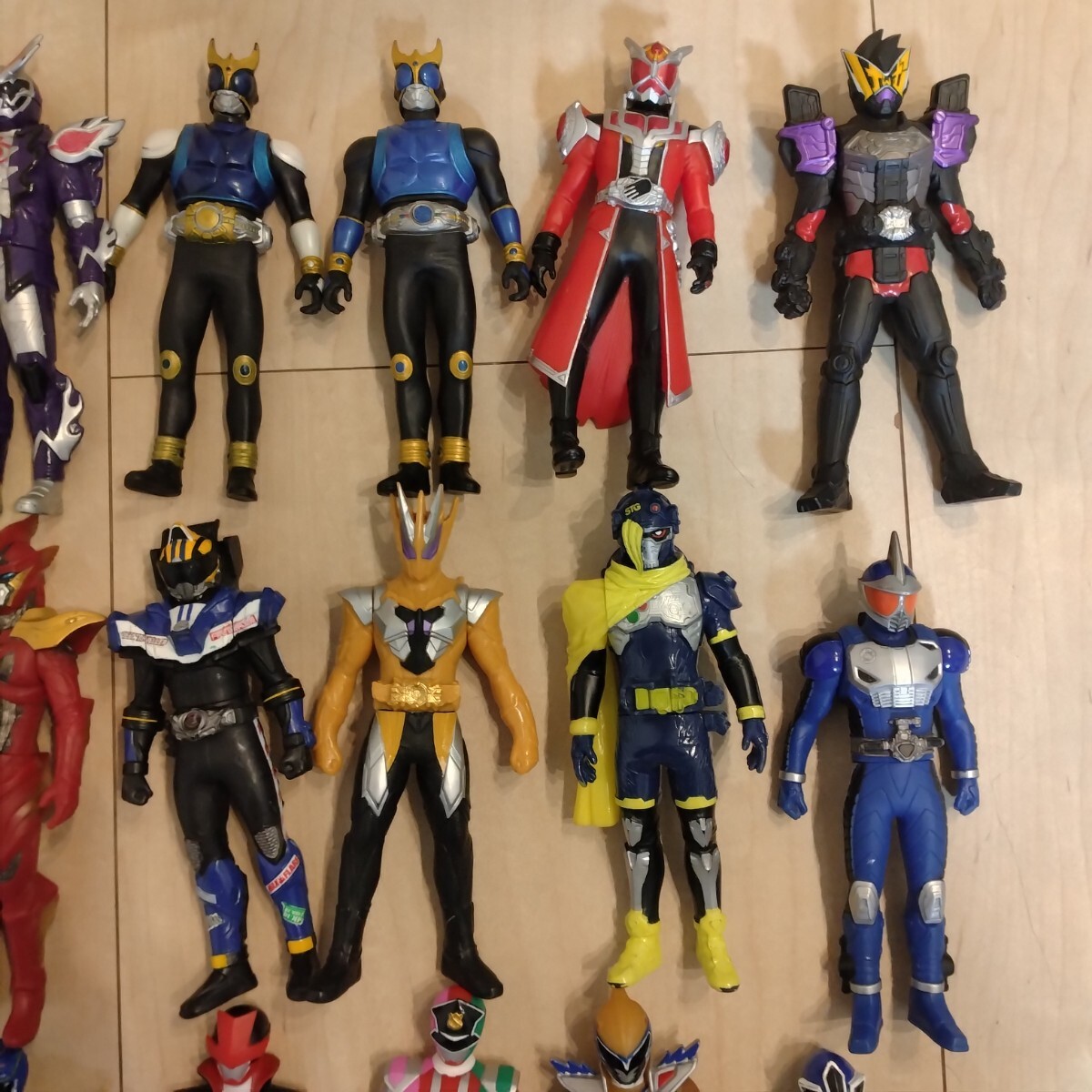 仮面ライダー スーパー戦隊 ソフビ セット フィギュア バンダイ まとめ