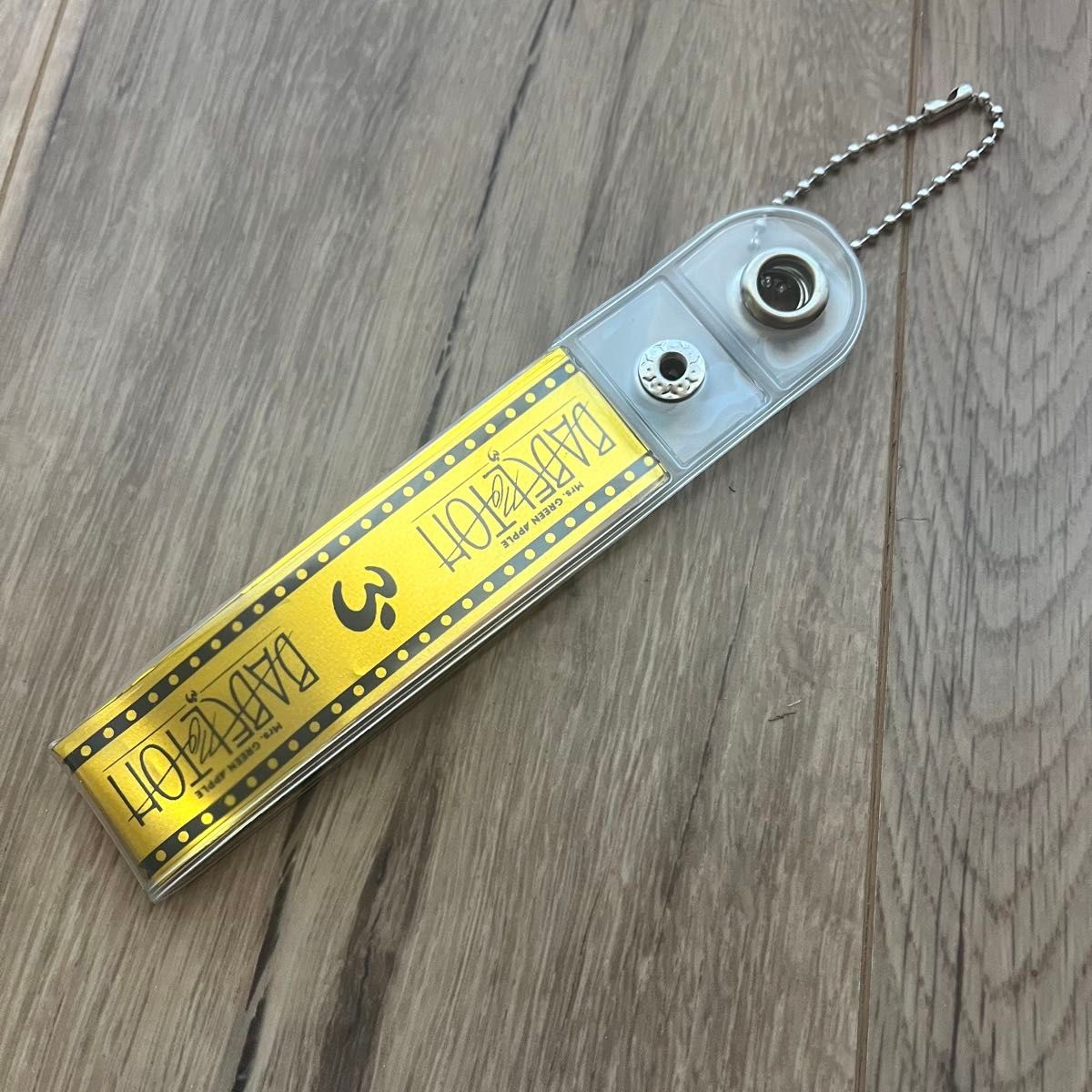 ミセスグリーンアップル バベル 銀テープ 金テープ キーホルダー Mrs