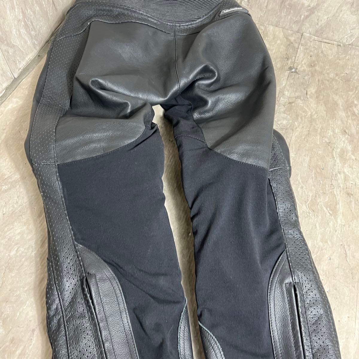 入手困難 廃盤 RSタイチ RSY817 ブーツアウト ベンテッド レザーパンツ