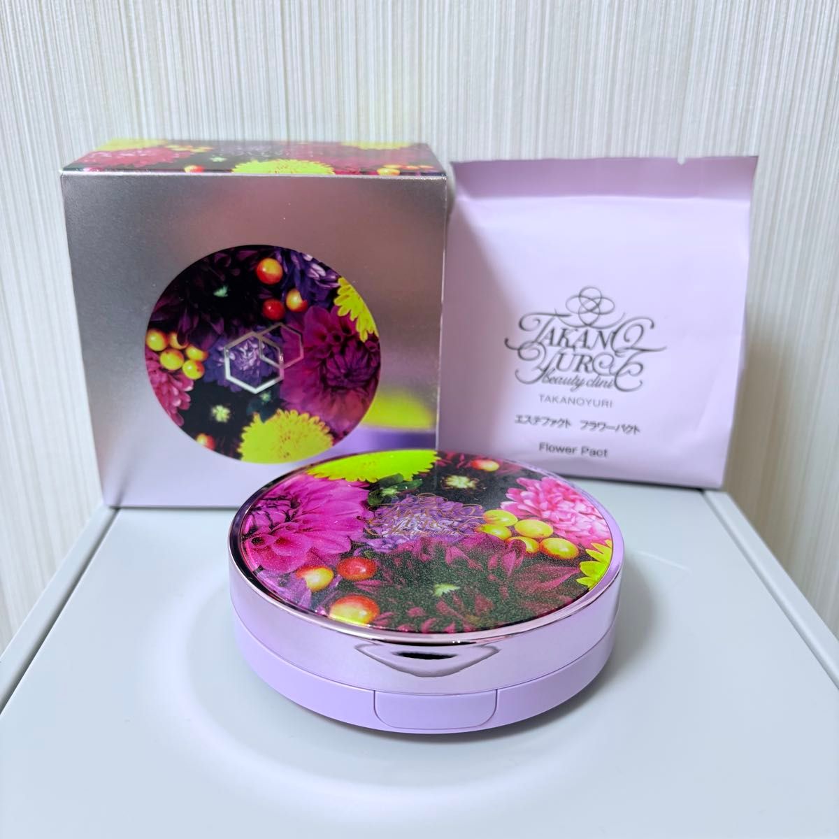 2025年 たかの友梨 エステファクト フラワーパクト 本体+レフィル