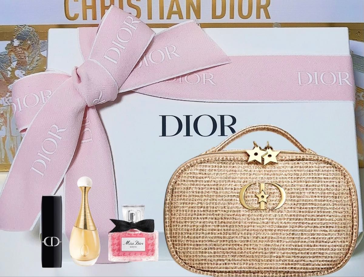 DIOR 2025 クリスマス最新オファー ホリデー限定セット ポーチ