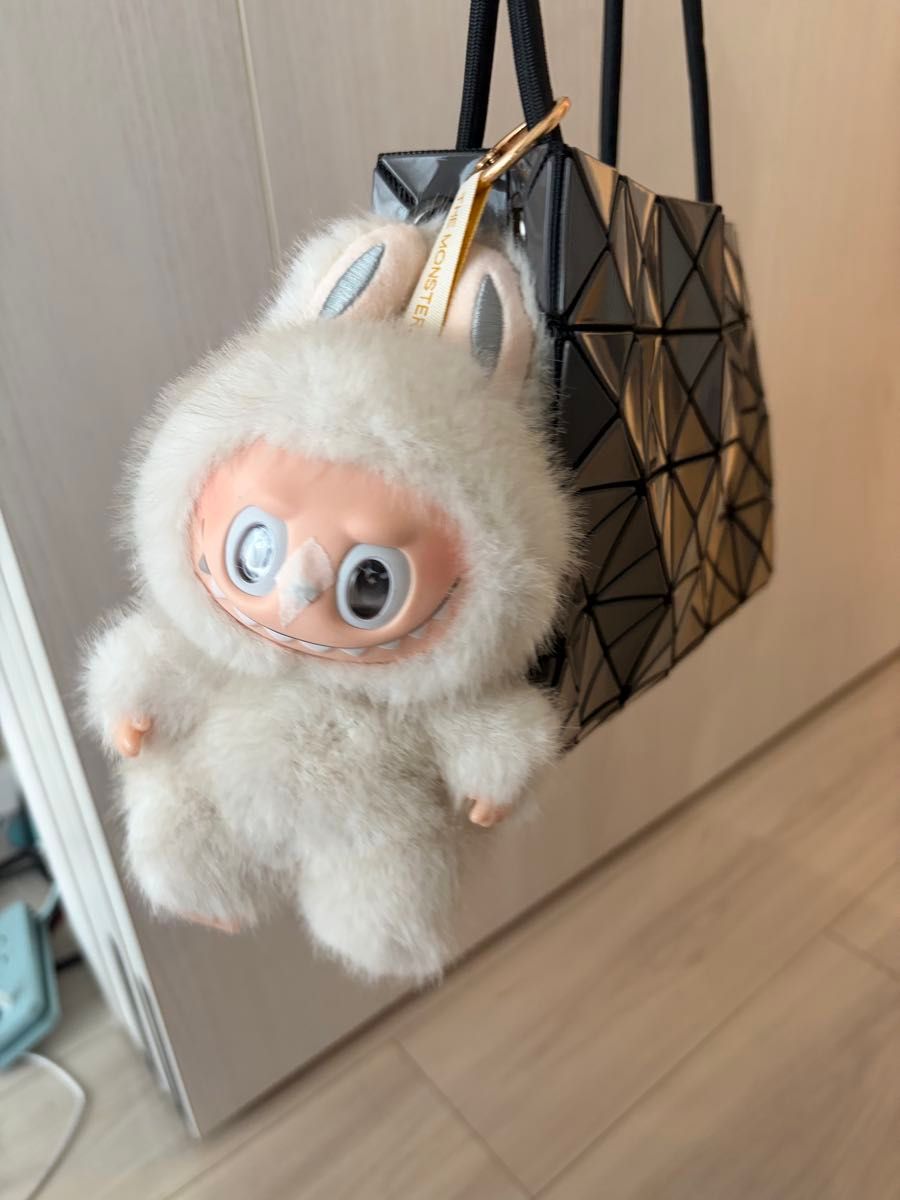 海外限定 ジモモ JIMOMO ラブブ labubu レインボー｜Yahoo!フリマ（旧