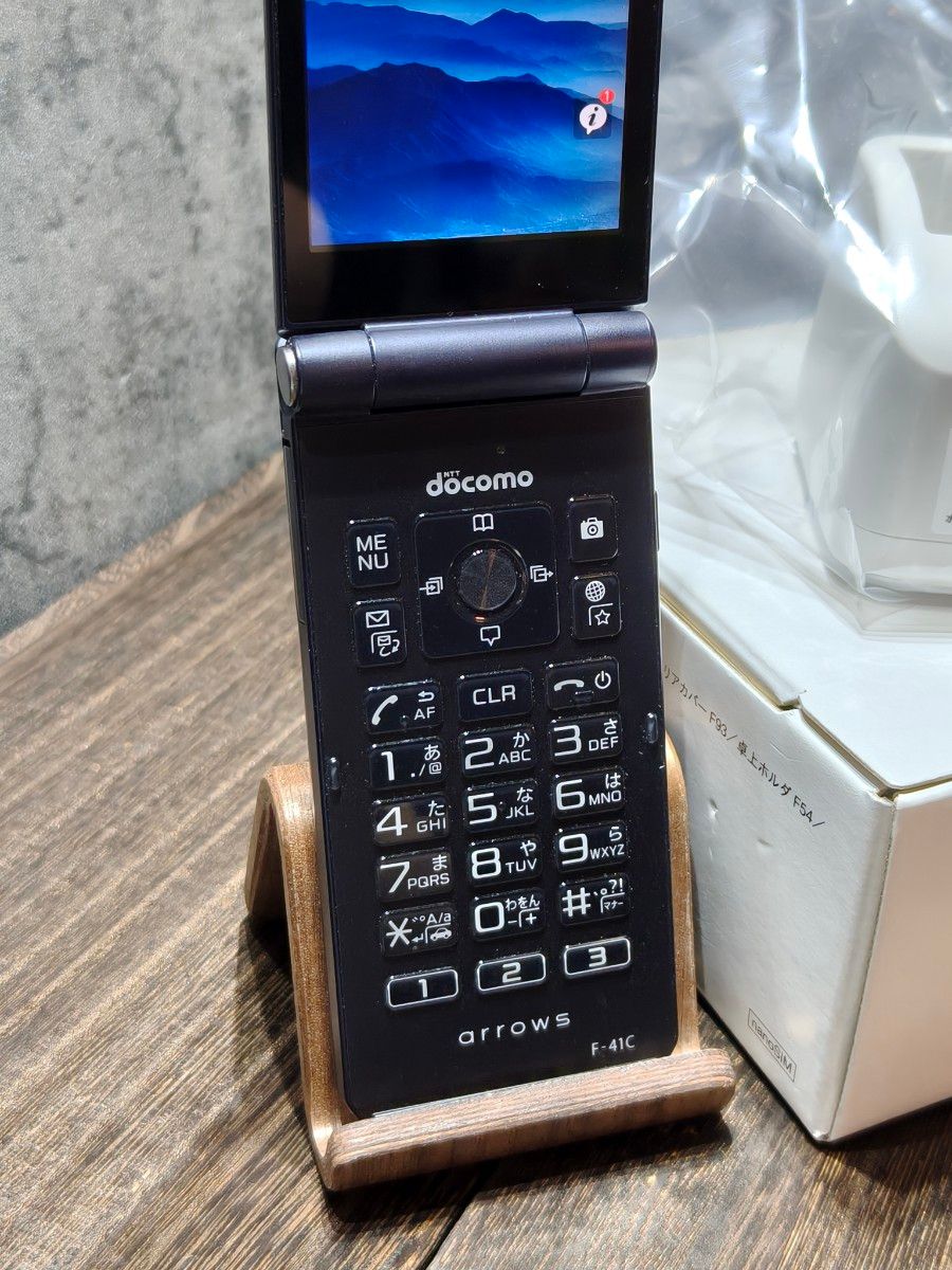 外箱込み arrows F-41C SIMフリー ガラケー｜Yahoo!フリマ（旧PayPay