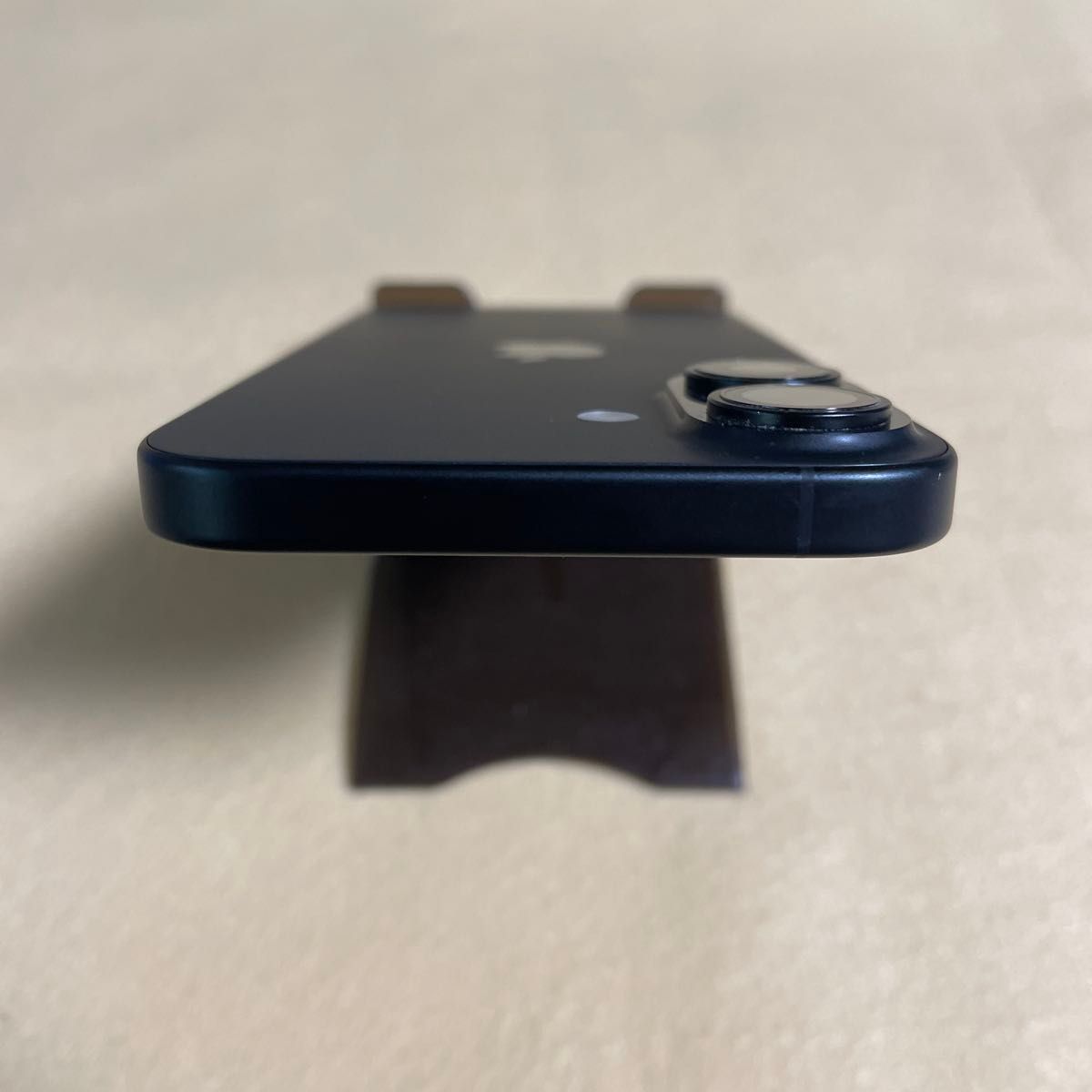 iPhone 16 128GB ブラック Apple版SIMフリー/バッテリー98% 11131N