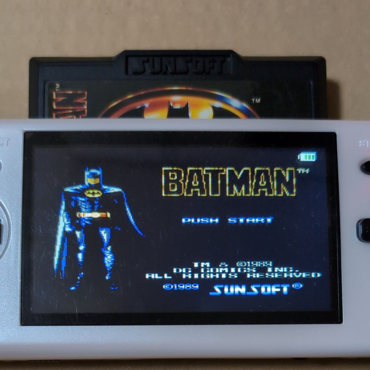 箱説あり 完品 バットマン サンソフト BATMAN ファミコン FC レトロ
