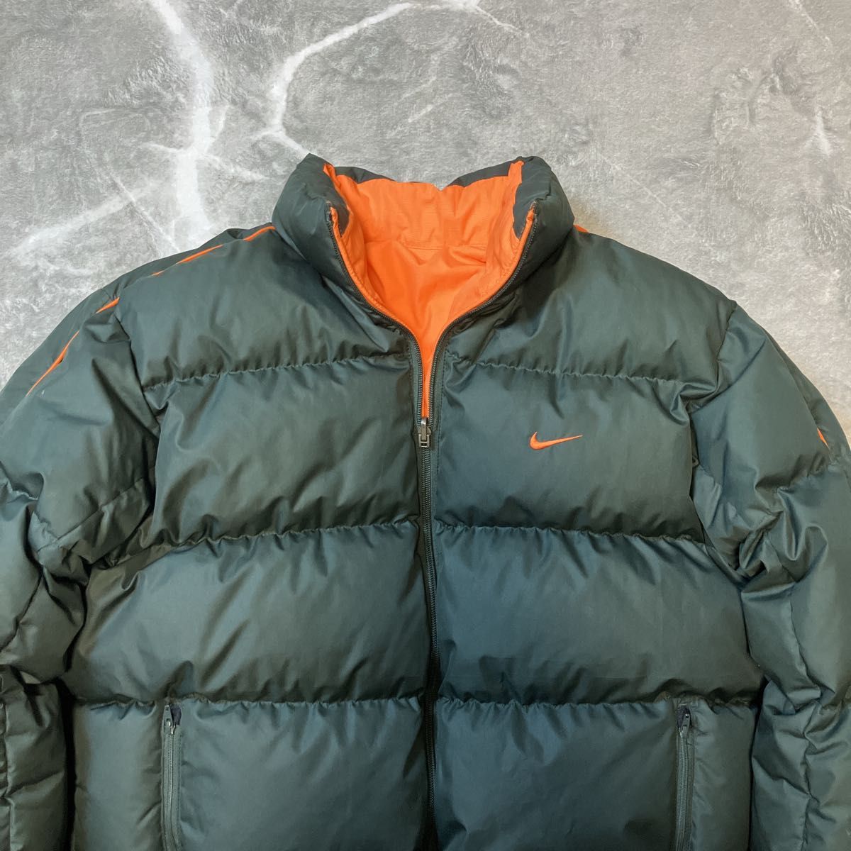 00s NIKE ナイキ ダウンジャケット リバーシブル ロゴ刺繍 短丈 ダーク