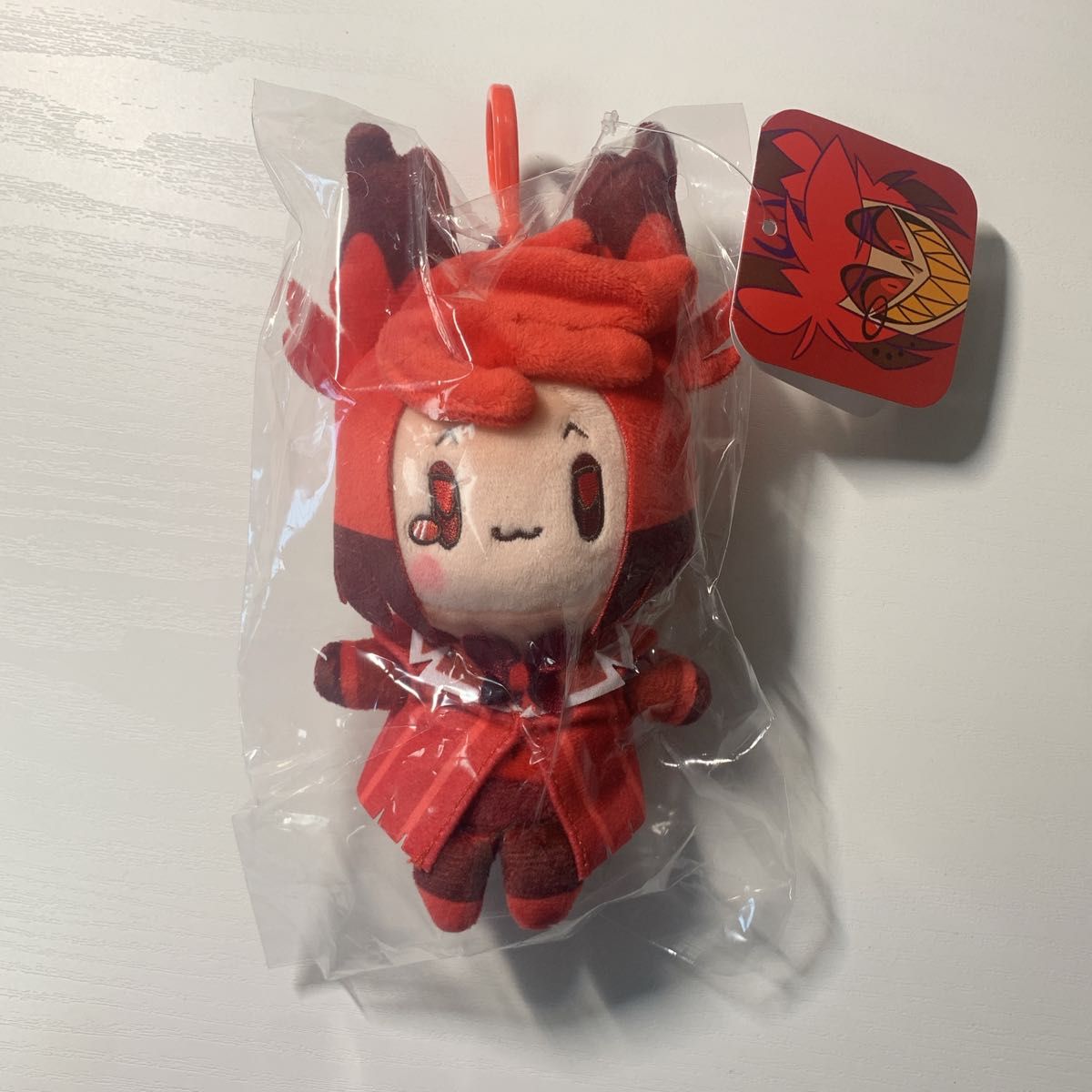 HAZBIN HOTEL ハズビンホテル グッズ ぬいぐるみ おすわり マスコット