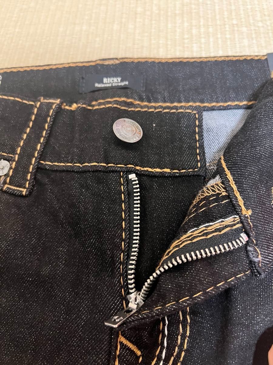 TRUE RELIGION RICKY BIG QTブラックデニム 30インチ黒｜Yahoo!フリマ