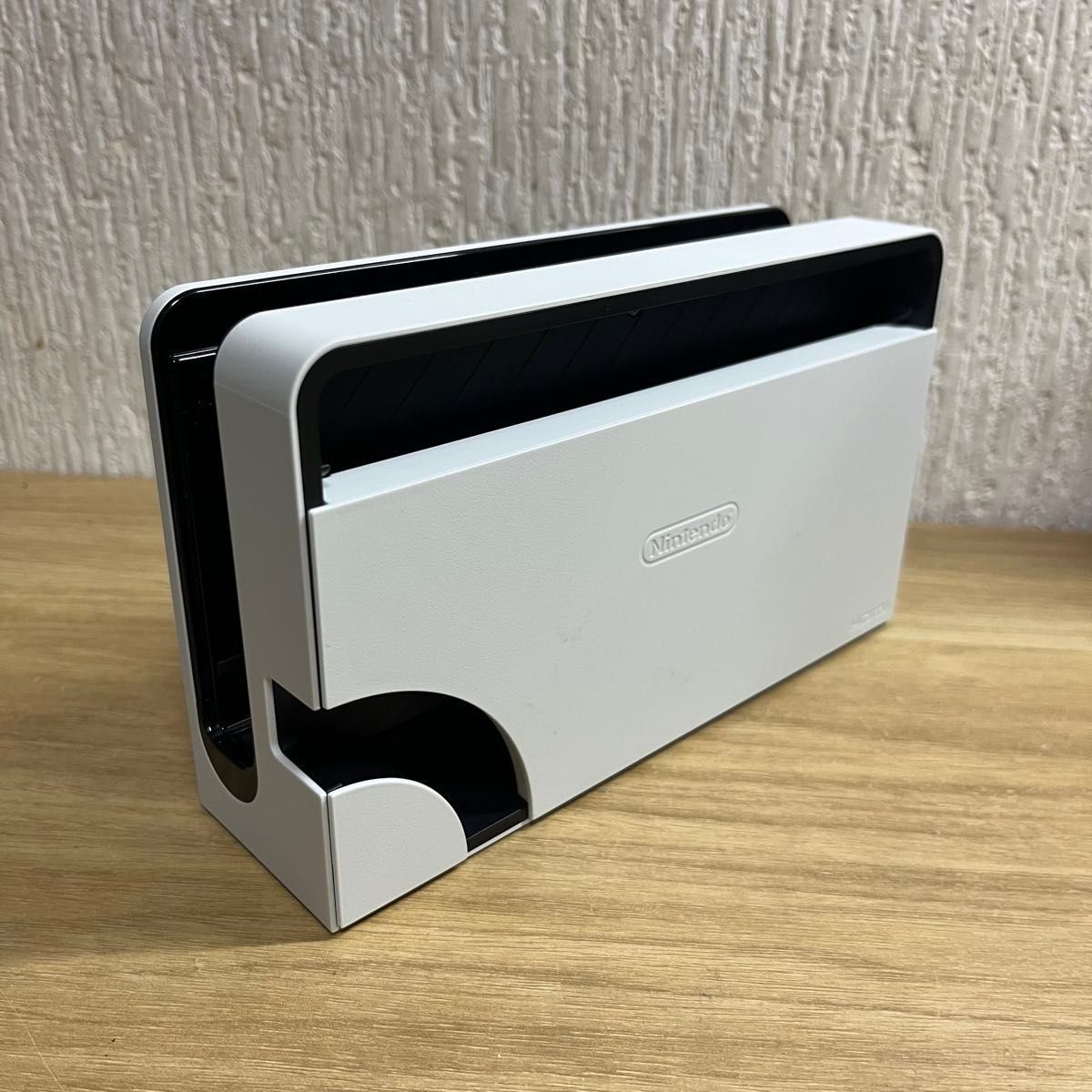 完美品 Nintendo SWITCH 有機ELモデル 本体 ホワイト/ブラック