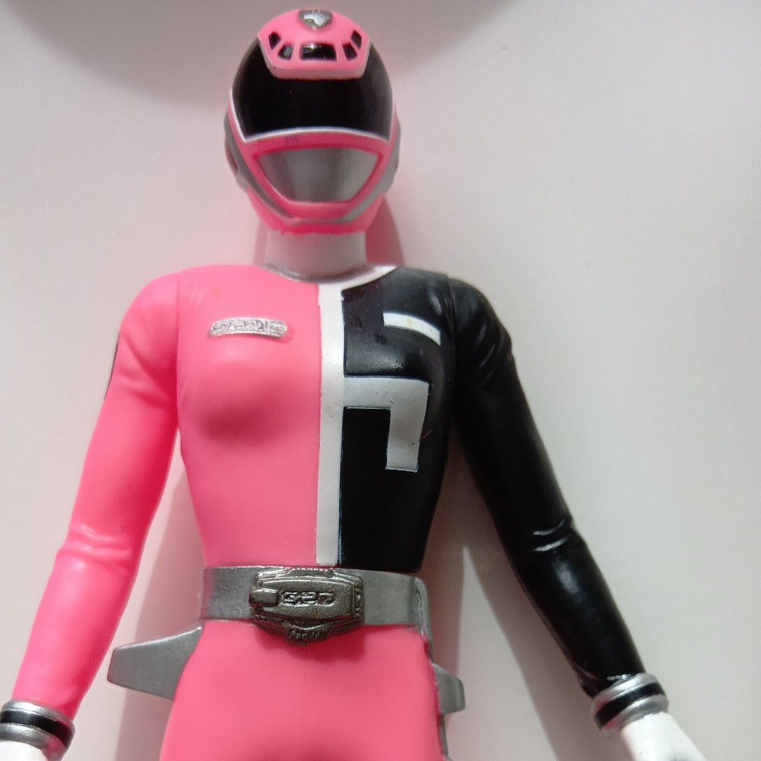 特捜戦隊デカレンジャー デカピンク ソフビ人形16cm｜Yahoo!フリマ（旧